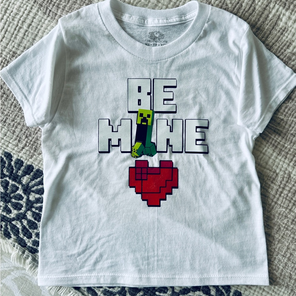 White Kids Shirt with 'Be Mine' Graphic